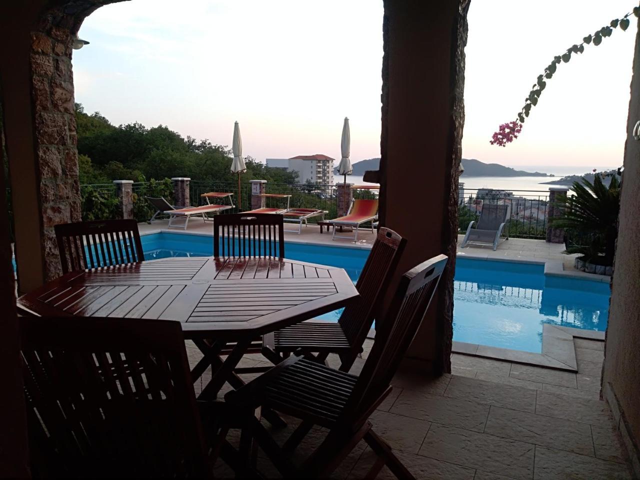 Apartments Villa Cucuk Будва Экстерьер фото